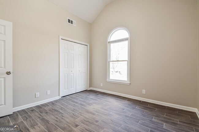 Building Photo - 1209 Claywill Cir
