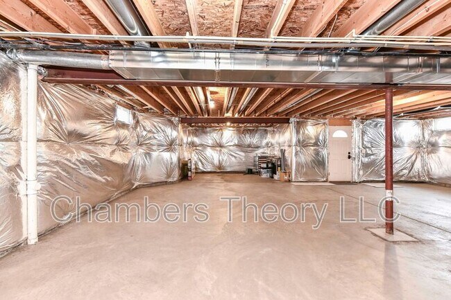 Building Photo - 359 Preston Dr