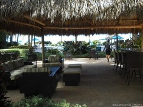 Building Photo - 3901 S Ocean Dr