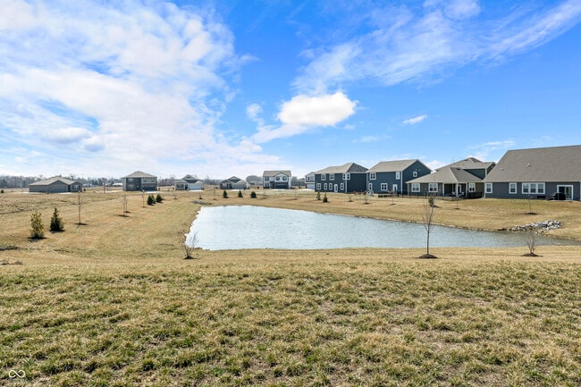 Building Photo - 1399 Hat Band St