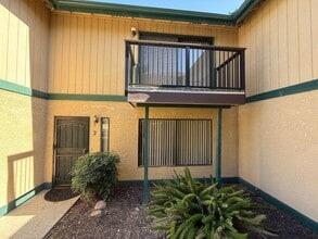 Building Photo - 340 N Capitola Ct