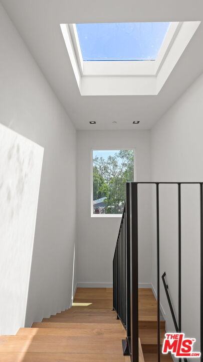Building Photo - 10842 Peach Grove St