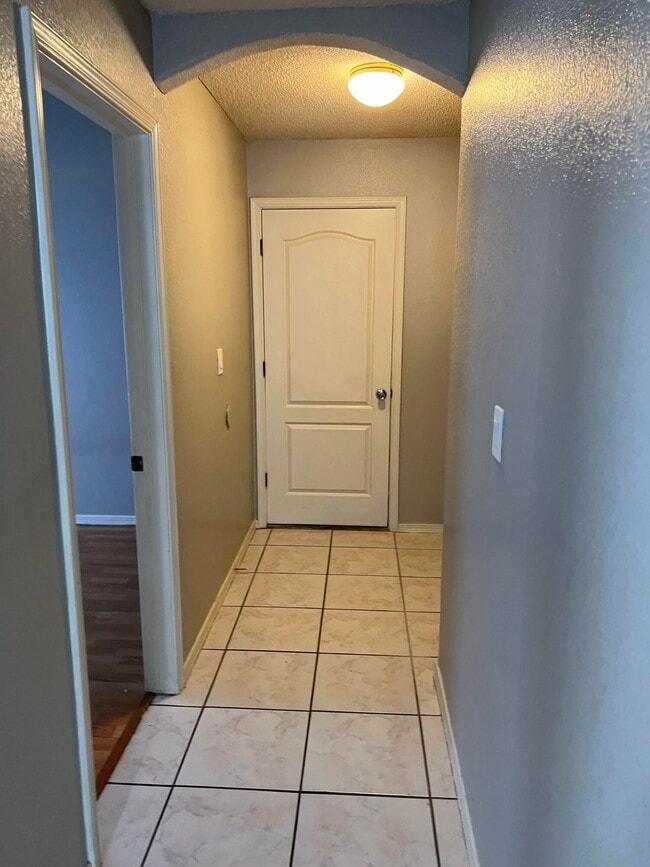 Building Photo - 12628 Setting Sun Dr