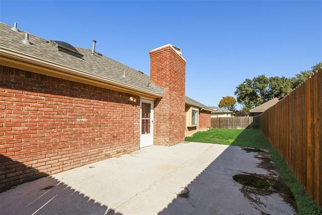 Building Photo - 2801 Hickory Bend Dr