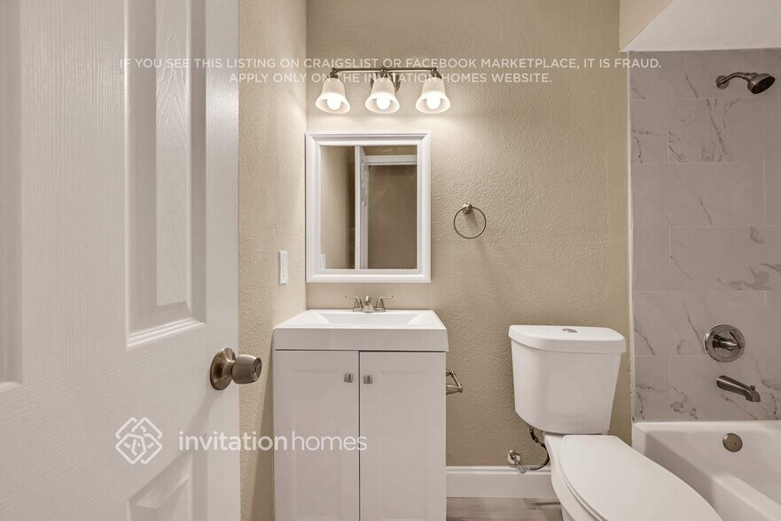 Building Photo - 5311 Green Velvet Ct
