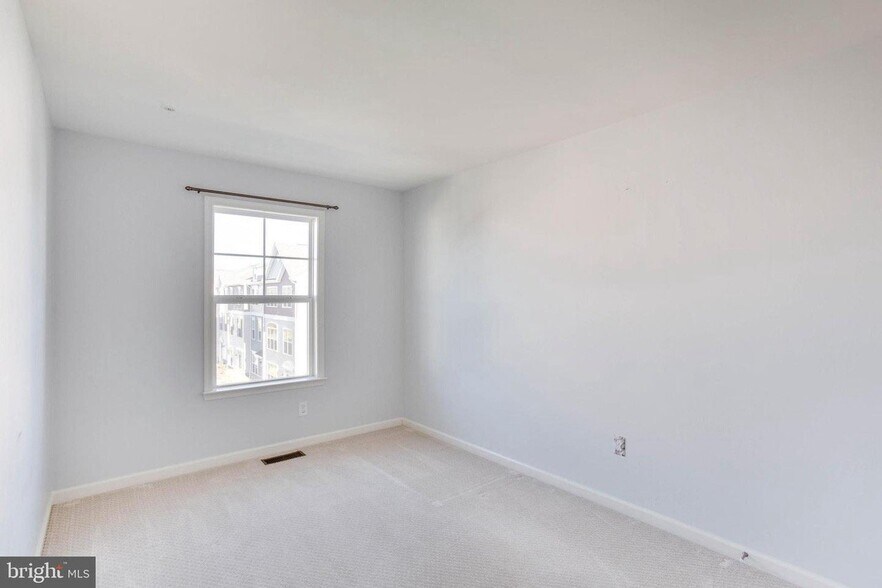 Building Photo - 217 Mikes Wy