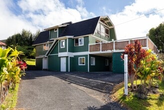 Building Photo - 64-660-660 Puu Olu Pl