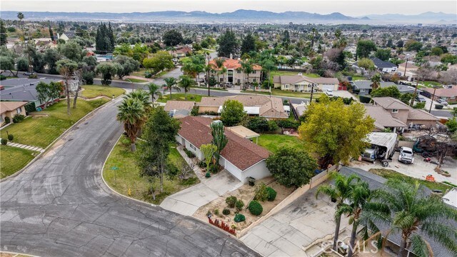 Building Photo - 3920 El Camino Dr