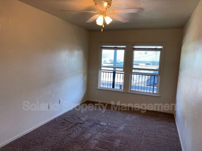 Building Photo - 712 Jackson St