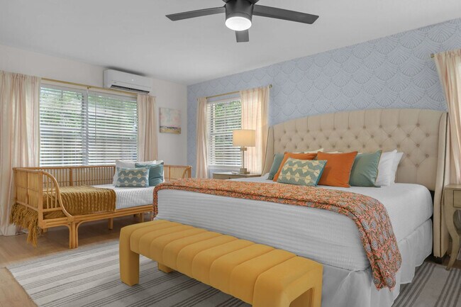 Building Photo - 522 31st St W