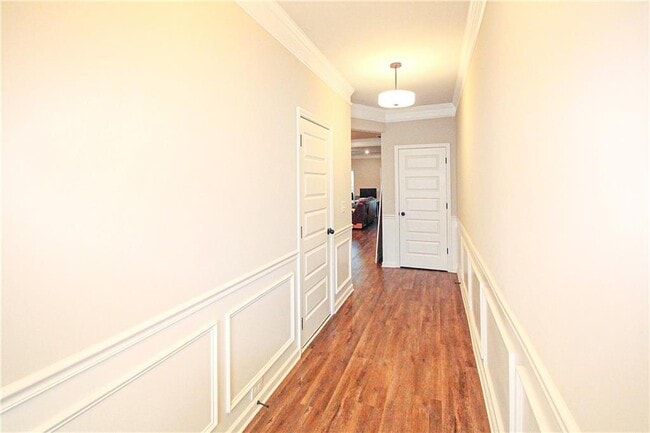 Building Photo - 2273 Buford Town Dr