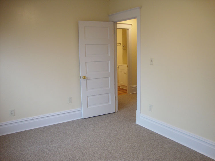 Second Bedroom looking toward hall and bathroom. - 14 E Weber Ave
