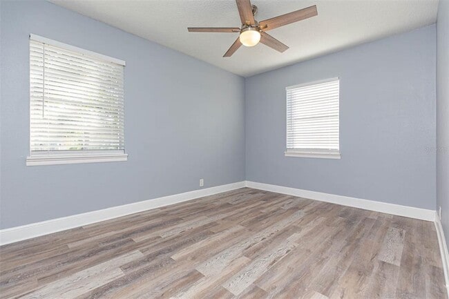 Building Photo - 3911 W Tyson Ave