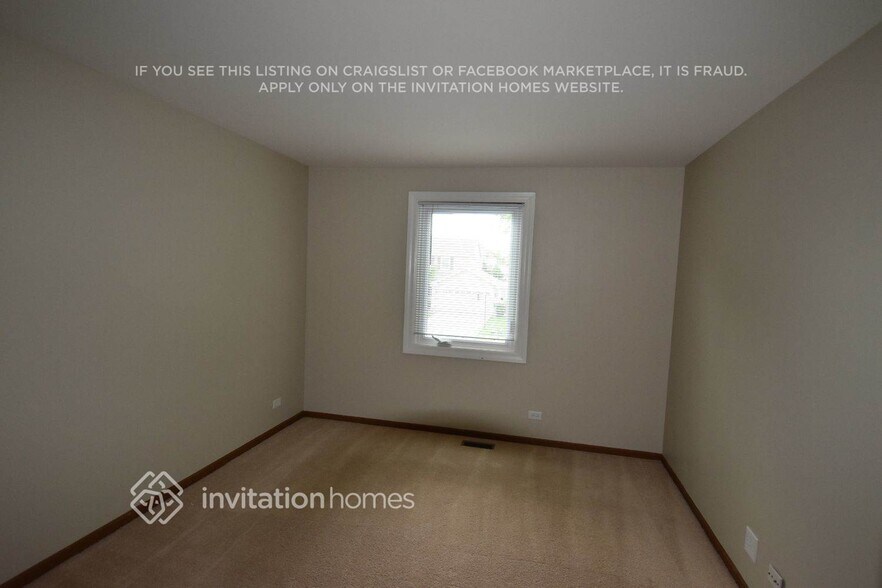 Building Photo - 961 Woodbridge Dr