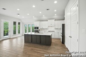 Building Photo - 14074 May Mist