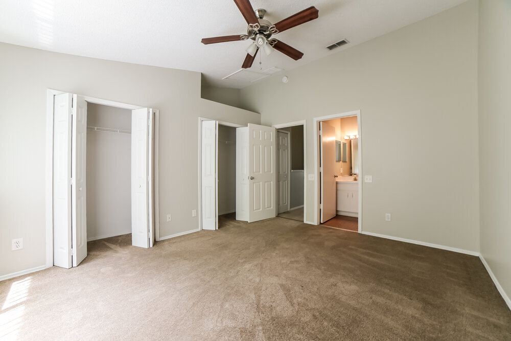 Building Photo - 5512 Carrollwood Key Dr