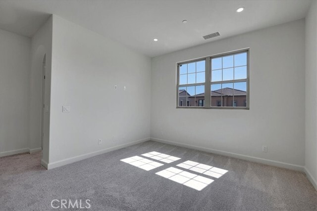 Building Photo - 228 Birdseye