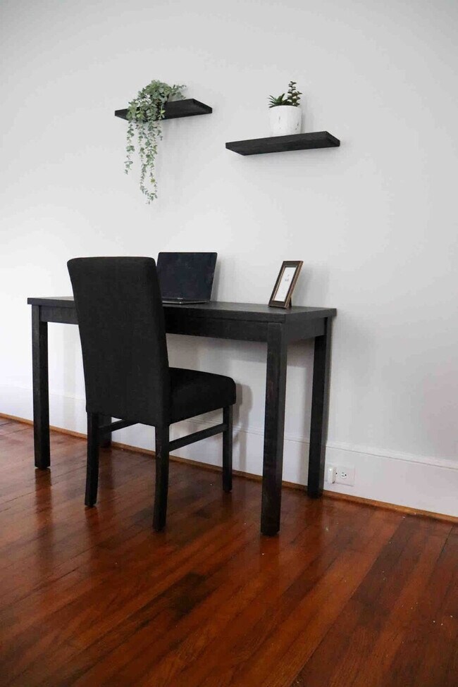 Building Photo - 1419 Franklin St