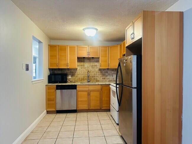 Building Photo - 47 West St