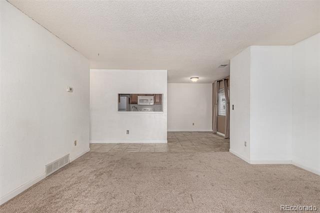 Building Photo - 3600 S Pierce St