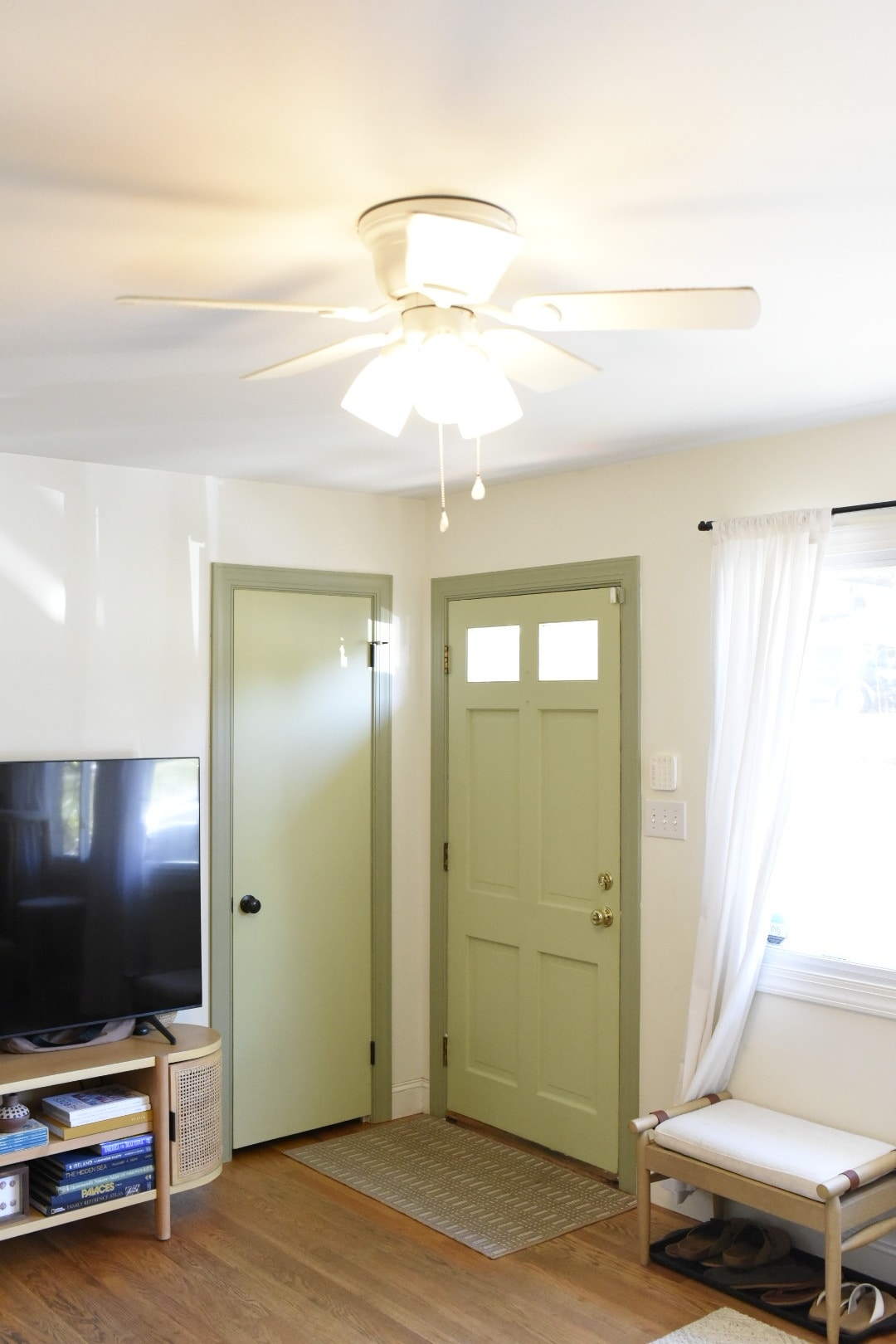 Building Photo - 1113 Ardmore Dr