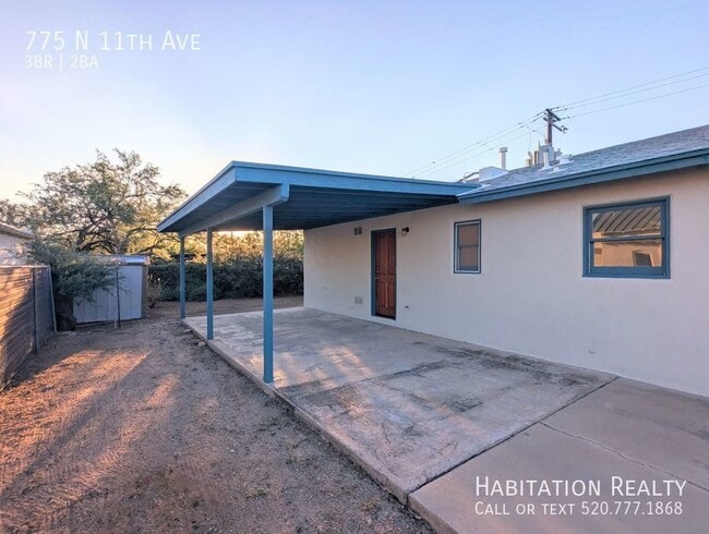Building Photo - 775 N 11th Ave