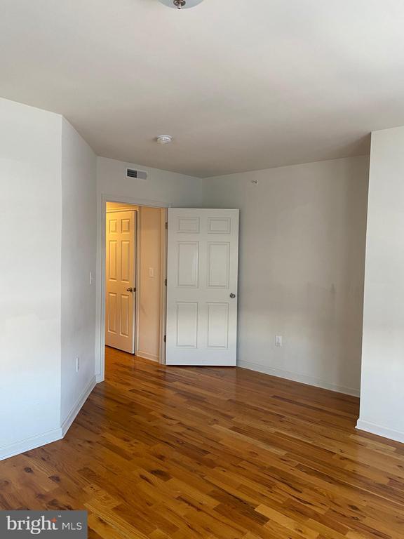 Building Photo - 58 S Broadway