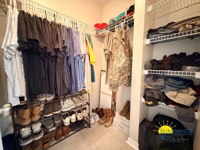 Building Photo - Spacious 4BR Home in Brooke Estates with Community Amenities!