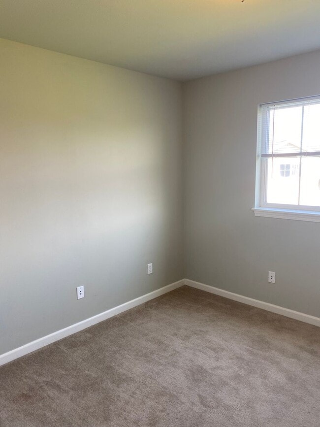 Primary Photo - Spacious End Unit Condo