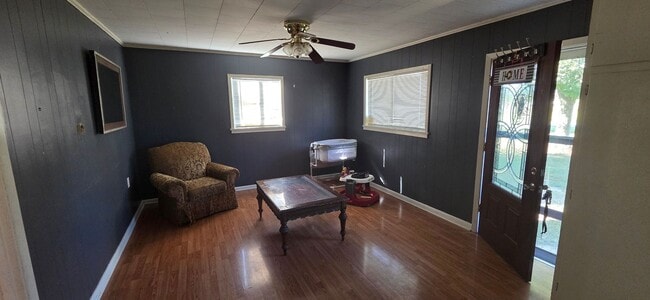 Building Photo - Cottage in Eunice