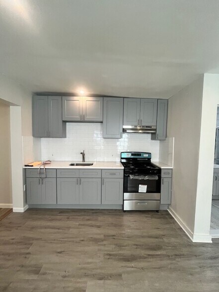 Kithchen - New - 44 Prospect St