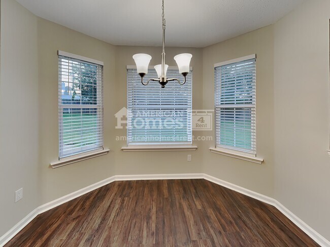 Building Photo - 7748 Parkmont Drive