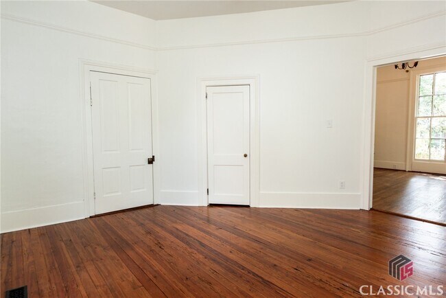 Building Photo - 267 Dubose Avenue