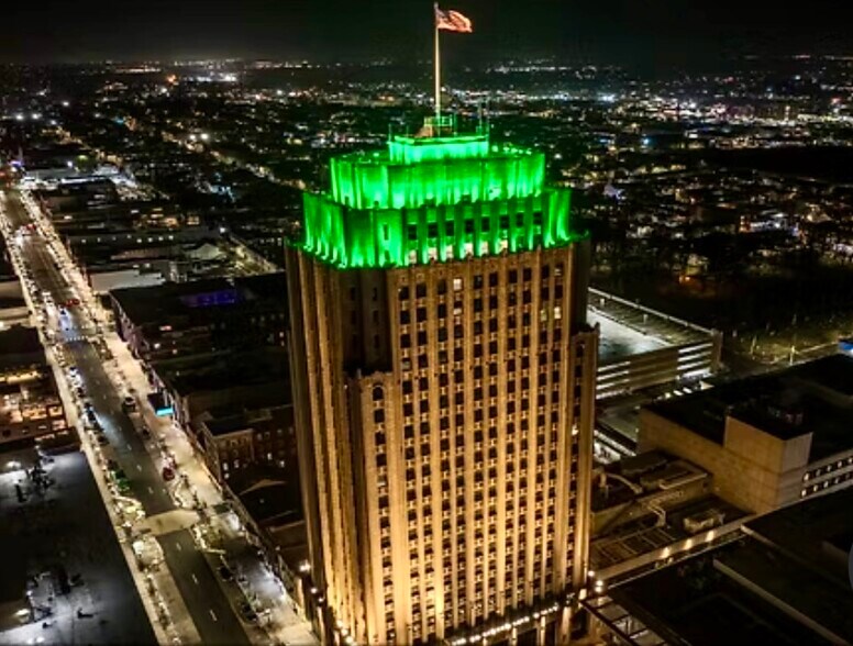 Building Photo - 2 N 9th St