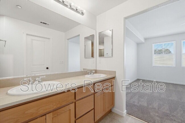 Building Photo - 170 North N Street