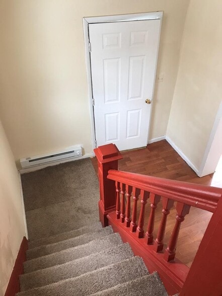 Building Photo - 29 Cottage St