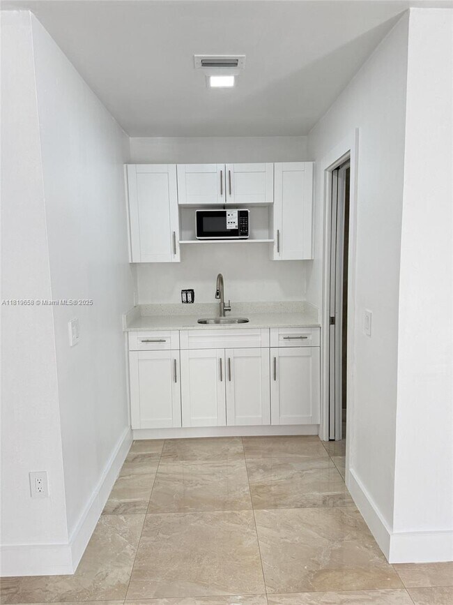 Building Photo - 11309 SW 74th Terrace