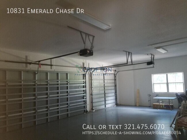 Building Photo - 10831 Emerald Chase Dr