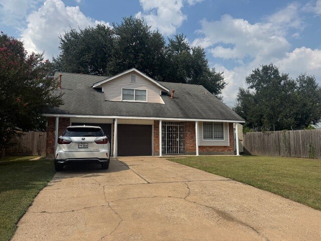 Primary Photo - 2318 Lemonwood Ln