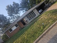 Building Photo - 4 Bed & 2 Bath House (EHA APPROVED)