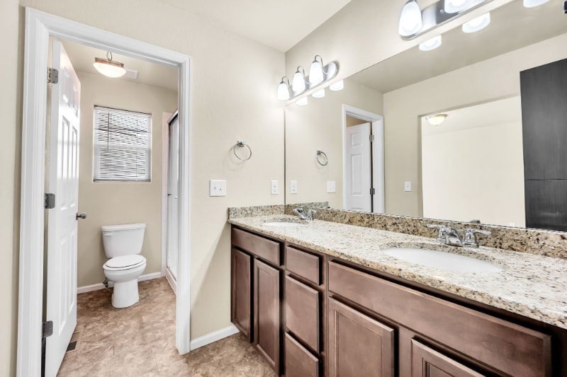 Building Photo - 11385 Mount Angel Heights