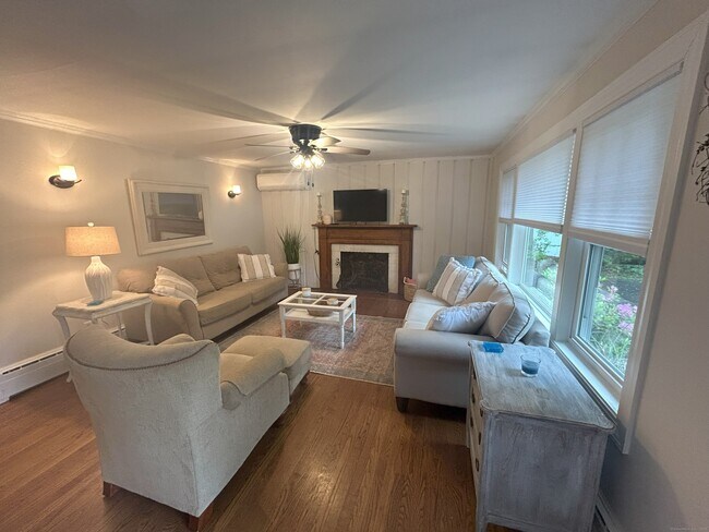 Building Photo - 36 Whedon Ln