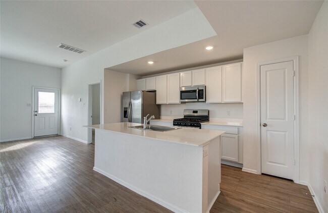 Building Photo - 4226 Iris Jade Dr