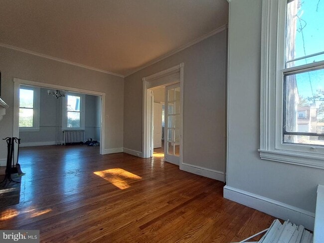 Building Photo - 108 S Clifton Ave