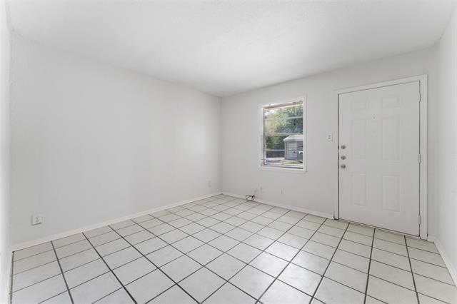 Building Photo - 816 S Crockett St