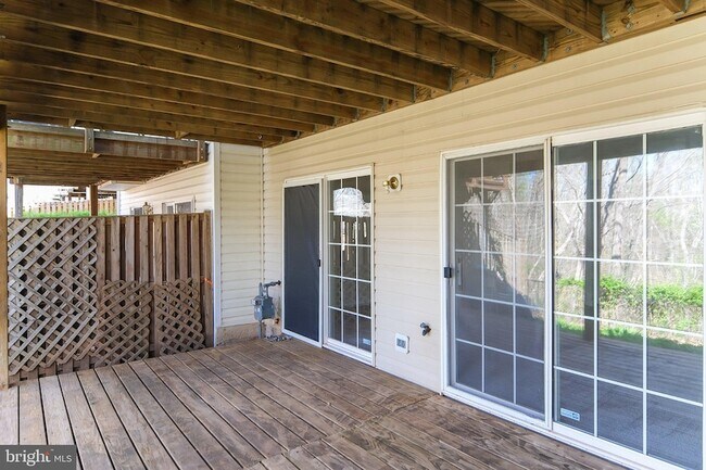 Building Photo - 20717 Waterfall Branch Terrace