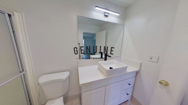 Building Photo - Charming 3Bd 2Ba Condo in 55+ Community