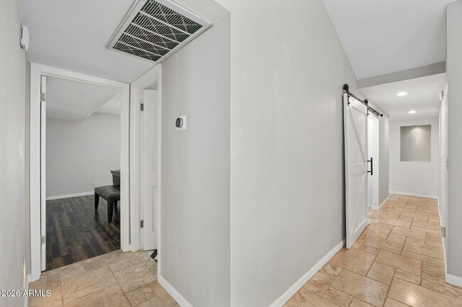 Building Photo - 14436 N Coral Gables Dr