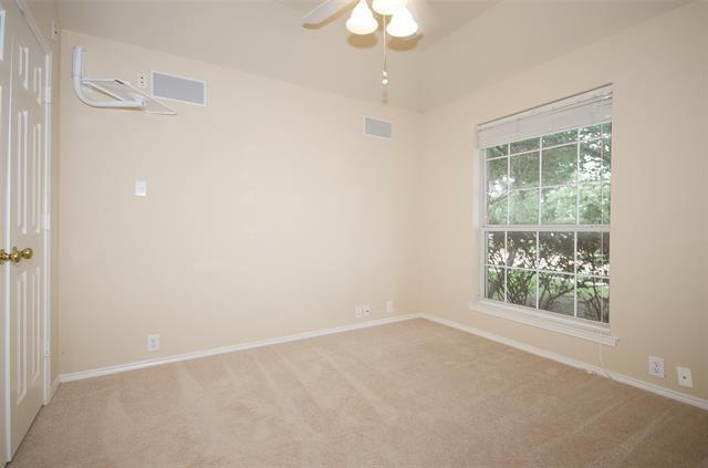 Building Photo - 8809 Somerville Way