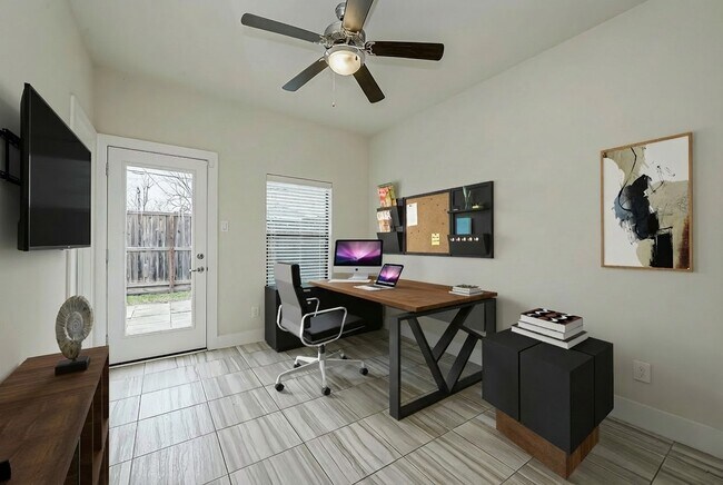 Building Photo - 4025 Tulane St